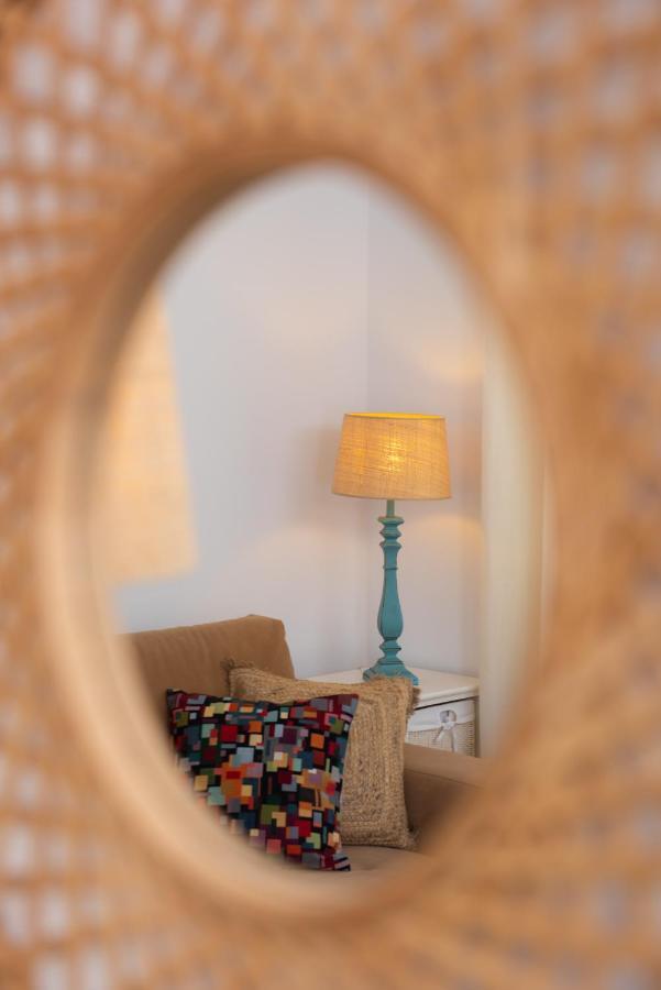 Miles Away Luxury Apartments Platis Gialos  Dış mekan fotoğraf