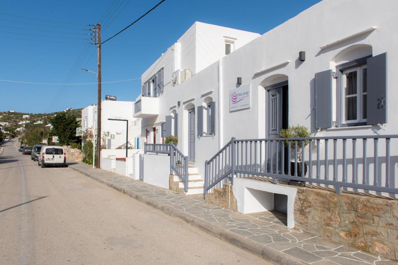 Miles Away Luxury Apartments Platis Gialos  Dış mekan fotoğraf