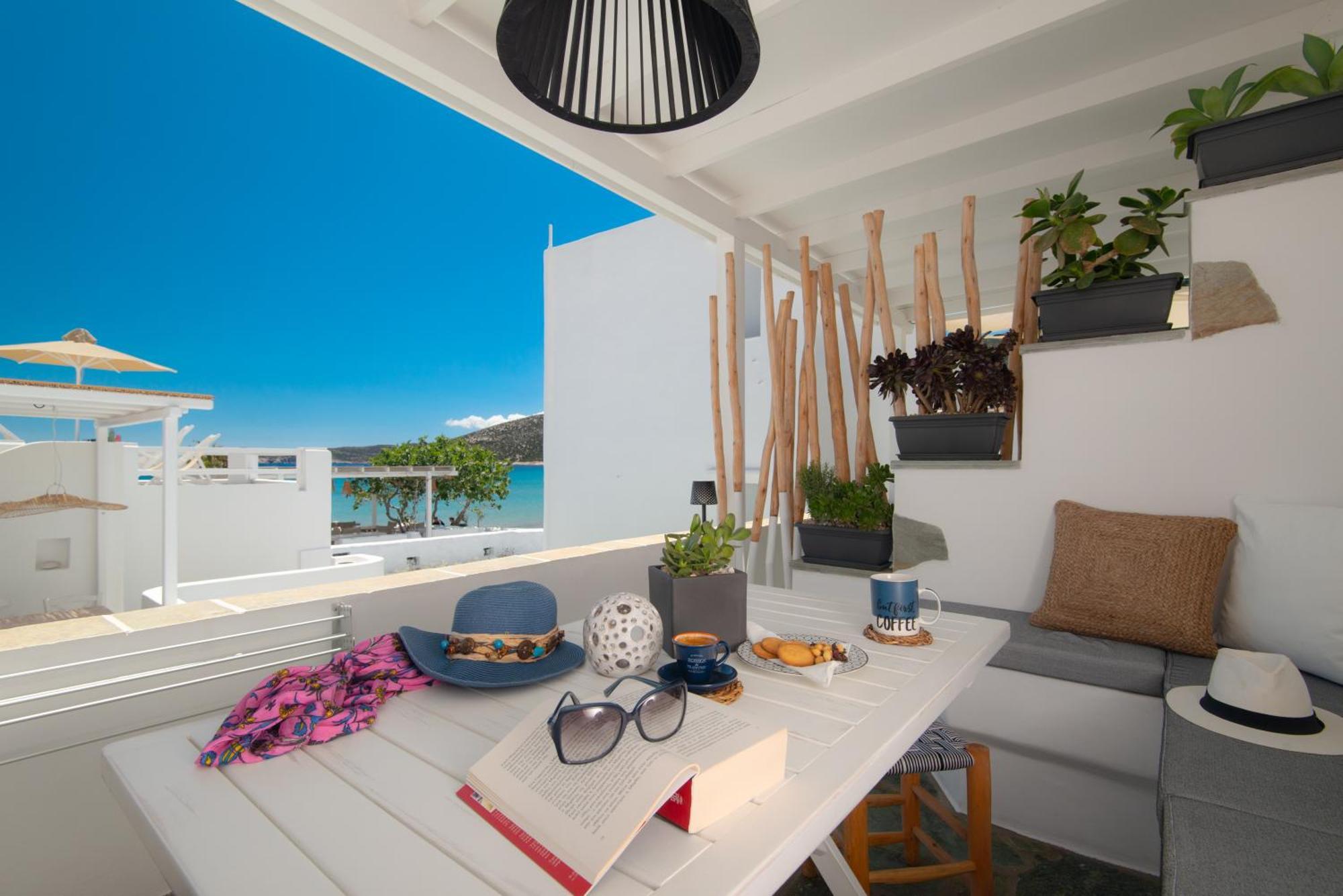 Miles Away Luxury Apartments Platis Gialos  Dış mekan fotoğraf